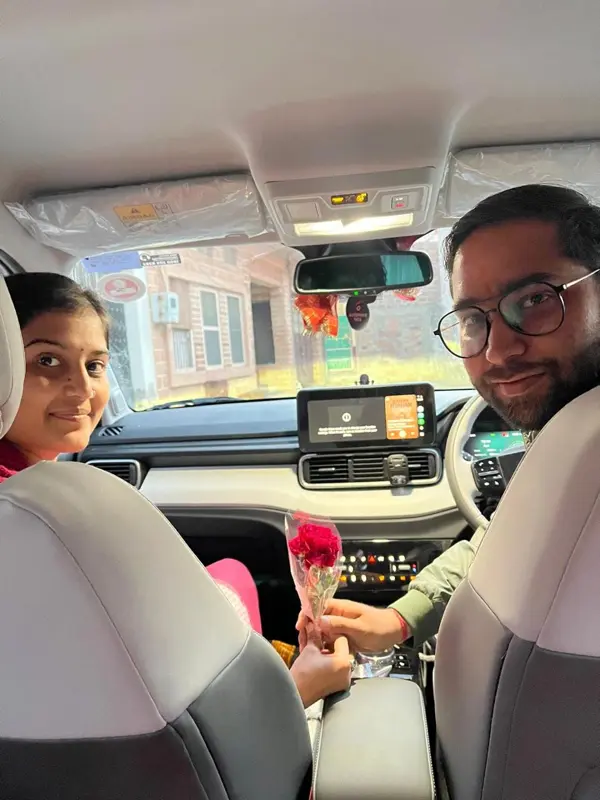 Pooja and Himanshu, photo 6