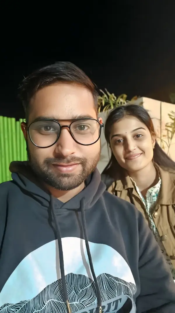 Pooja and Himanshu, photo 7